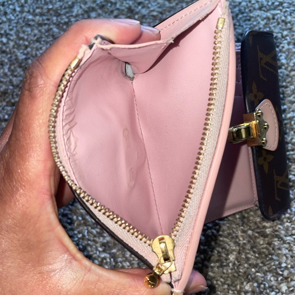 Preowned Louis Vuitton Portefeuille Cherrywood Monogram Vernis trifold Wallet - Picture 5 of 8